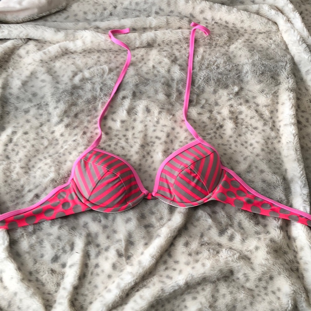 Target Bikini Top, size Med